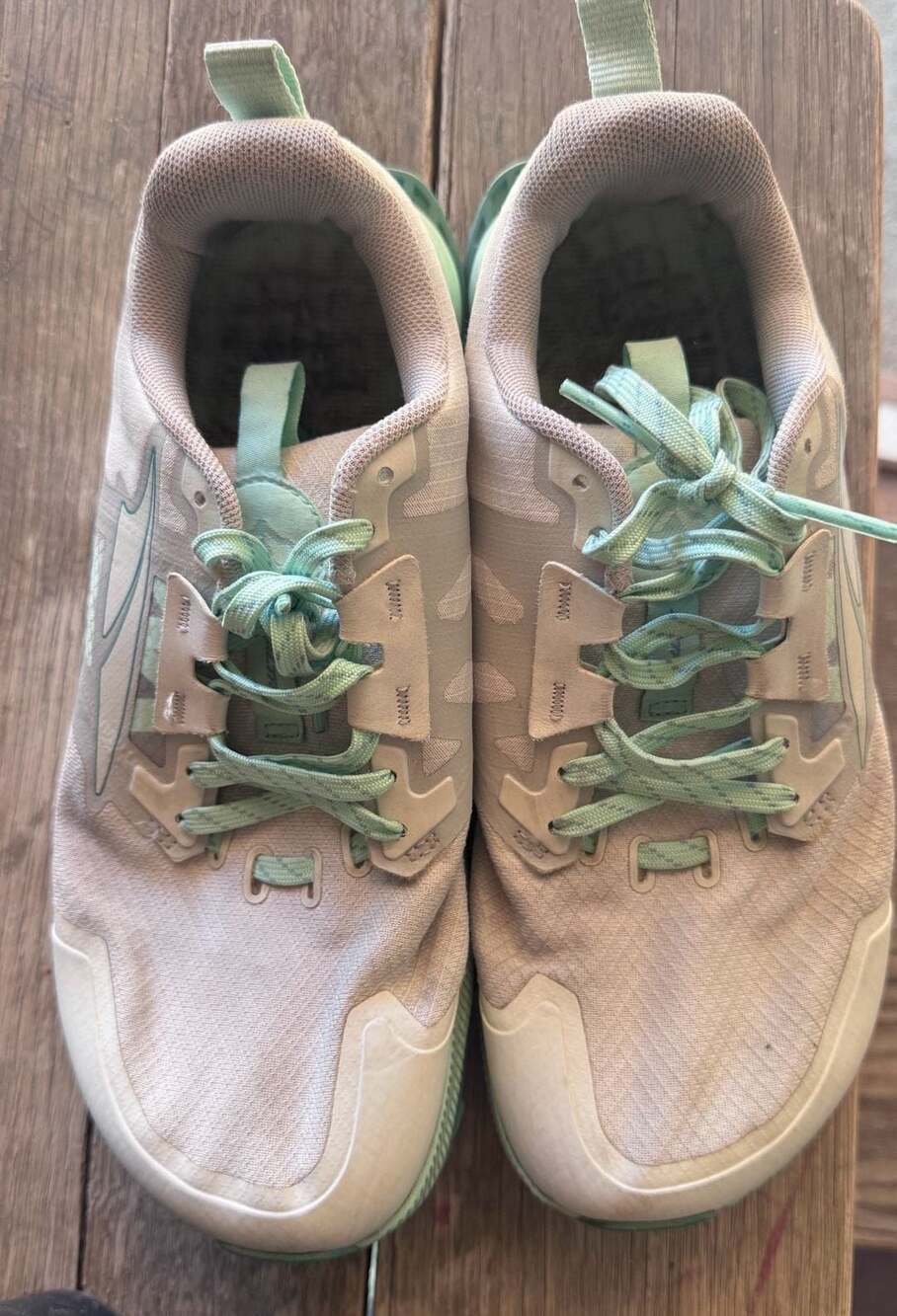 Altra Lone Peak 7 Trail Running Shoes Women's Size 7.5 Wide Light Gray Teal